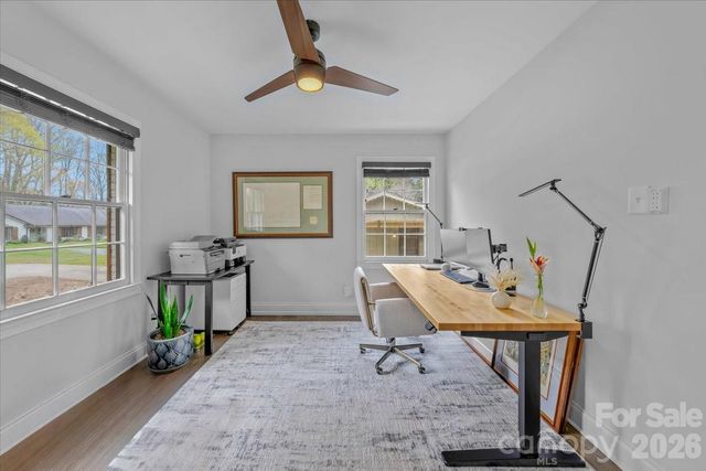 5841 Donegal Drive, Charlotte, NC 28212