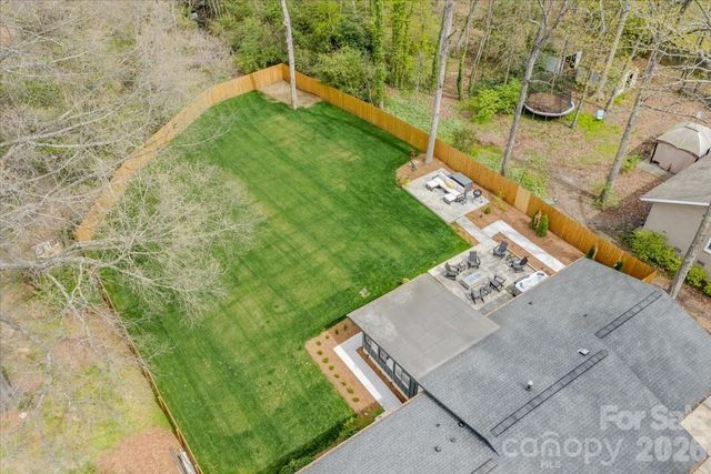 5841 Donegal Drive, Charlotte, NC 28212