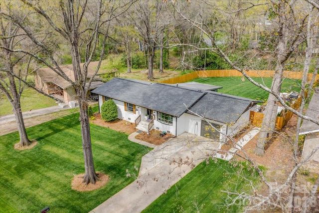 5841 Donegal Drive, Charlotte, NC 28212