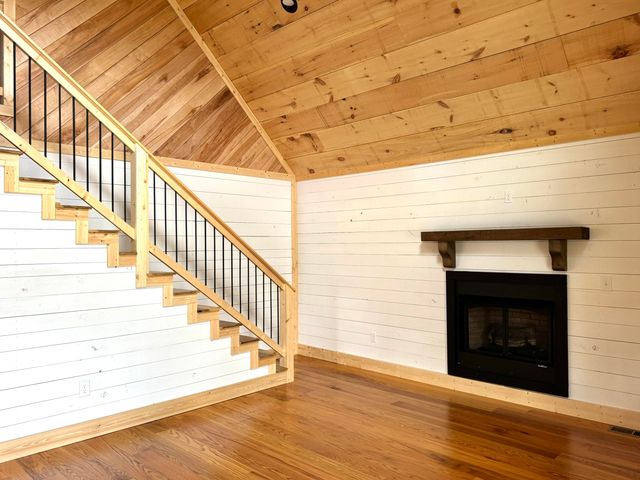 345 Pumpkin Creek Circle, Jamestown, KY 42629