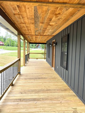 345 Pumpkin Creek Circle, Jamestown, KY 42629