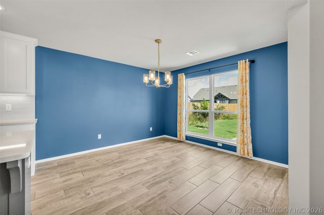 15711 E 75th Street North, Owasso, OK 74055
