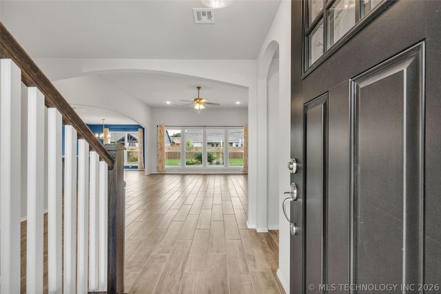 15711 E 75th Street North, Owasso, OK 74055
