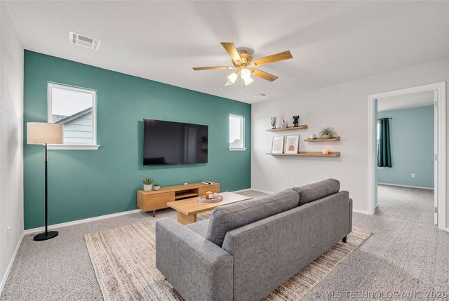 15711 E 75th Street North, Owasso, OK 74055