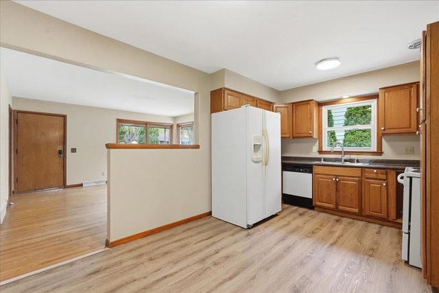 4514 Jay Drive, Madison, WI 53704