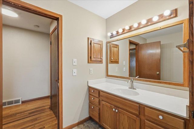 4514 Jay Drive, Madison, WI 53704