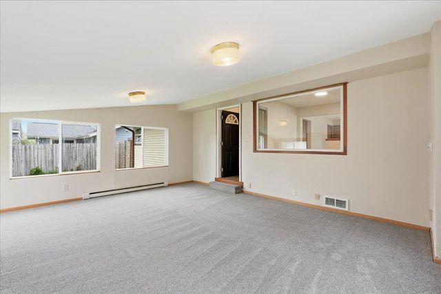 4514 Jay Drive, Madison, WI 53704