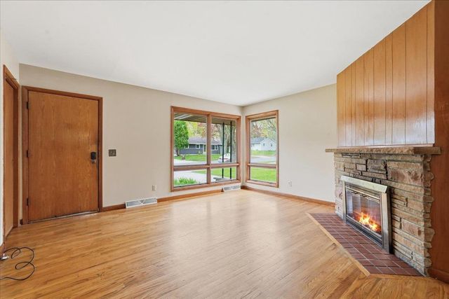4514 Jay Drive, Madison, WI 53704