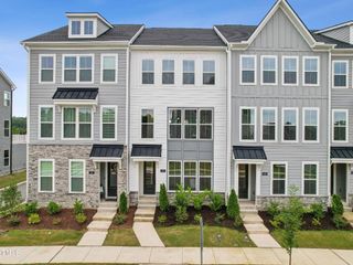 450 Billingshurst Way 198, Knightdale, NC 27545