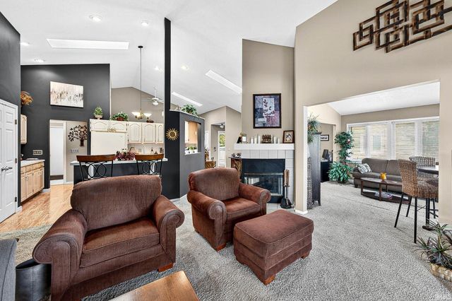 18634 Pauls Way, South Bend, IN 46637