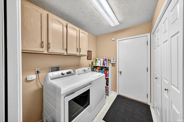 18634 Pauls Way, South Bend, IN 46637