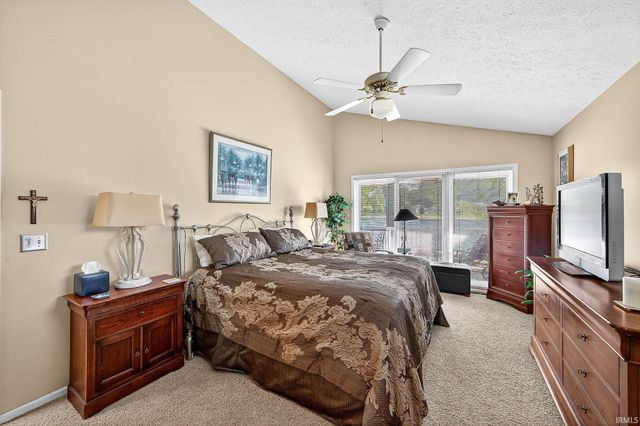 18634 Pauls Way, South Bend, IN 46637