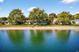 18634 Pauls Way, South Bend, IN 46637