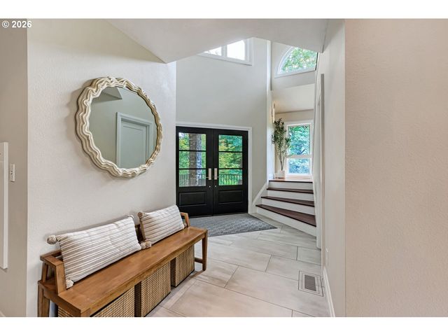 2677 Sw 64TH Pl, Portland, OR 97225