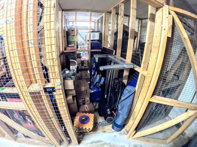 90 Sea St 204, Weymouth, MA 02191