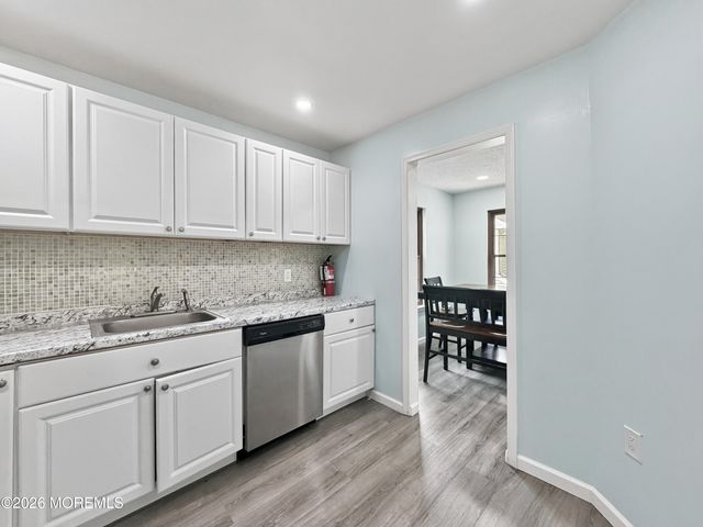 809 Daffodil Drive, Jackson, NJ 08527