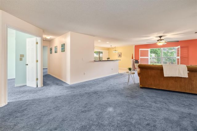 16 SLUMBER PATH, Palm Coast, FL 32164
