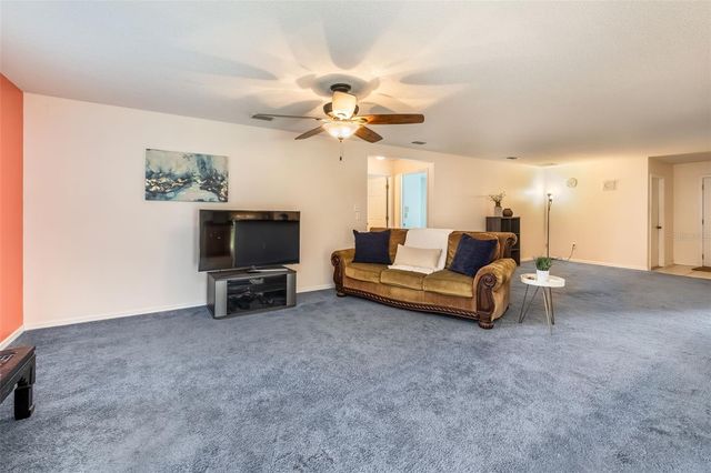 16 SLUMBER PATH, Palm Coast, FL 32164