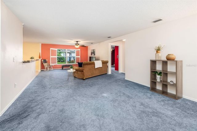 16 SLUMBER PATH, Palm Coast, FL 32164