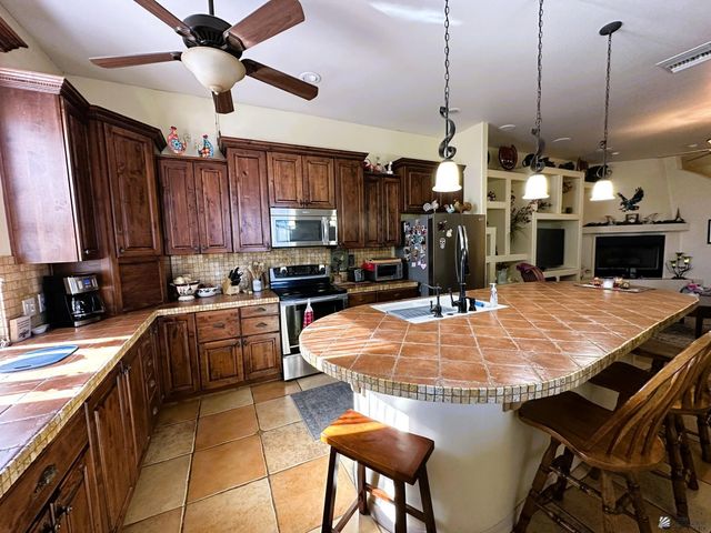 28141 E Canal Ave, Wellton, AZ 85356