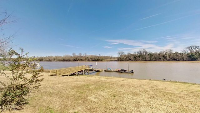 690 Riverfront Drive, Augusta, GA 30901