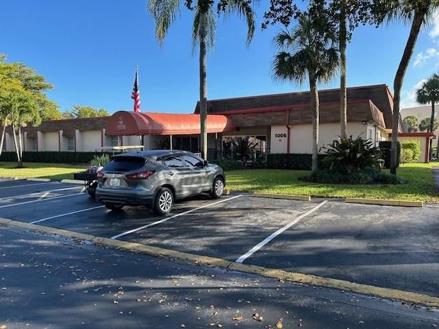 1000 Country Club Drive 403, Margate, FL 33063