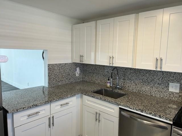 1000 Country Club Drive 403, Margate, FL 33063