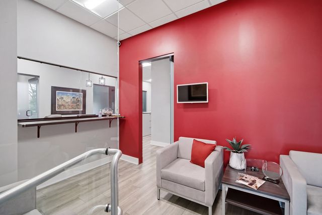 795 Ela Road 110, Lake Zurich, IL 60047