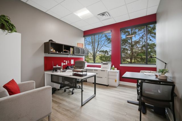 795 Ela Road 110, Lake Zurich, IL 60047