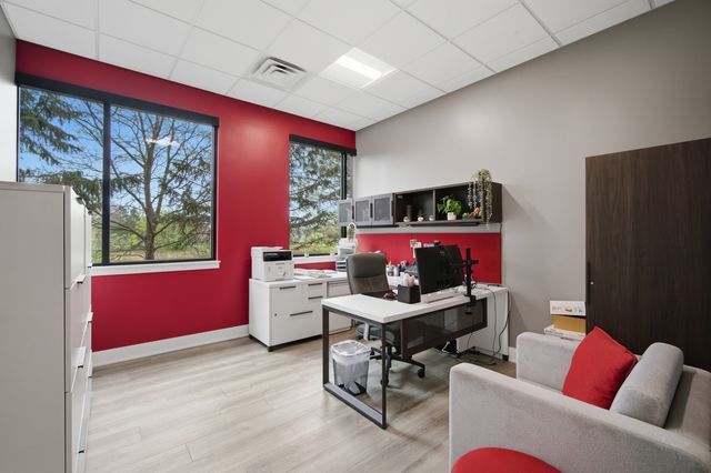 795 Ela Road 110, Lake Zurich, IL 60047