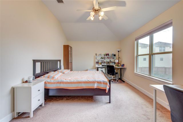 3707 Main Poplar Drive, Houston, TX 77025