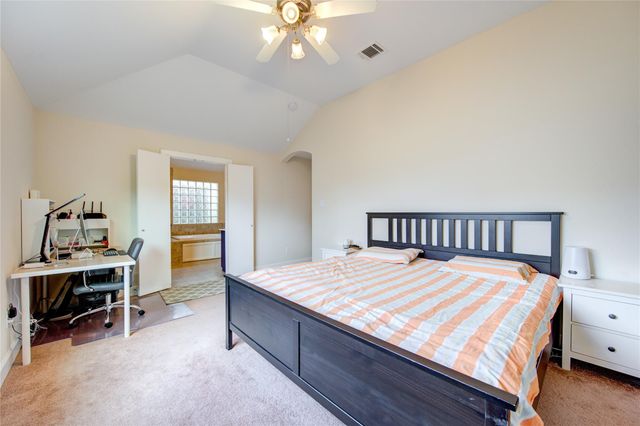 3707 Main Poplar Drive, Houston, TX 77025