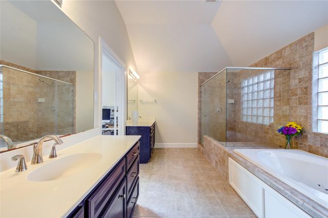 3707 Main Poplar Drive, Houston, TX 77025