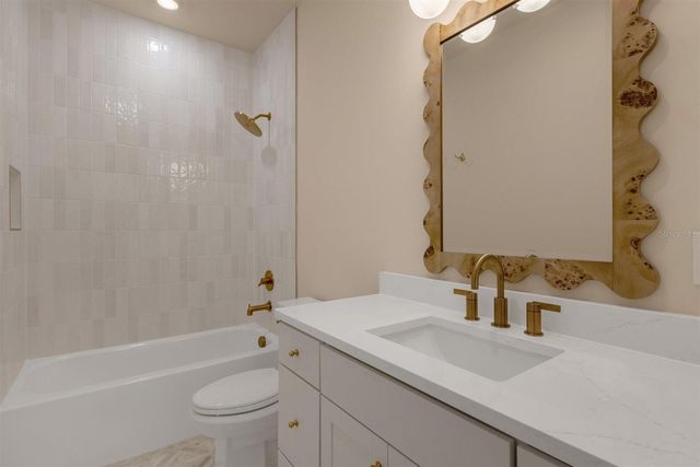 1870 WALKER AVENUE, Winter Park, FL 32789