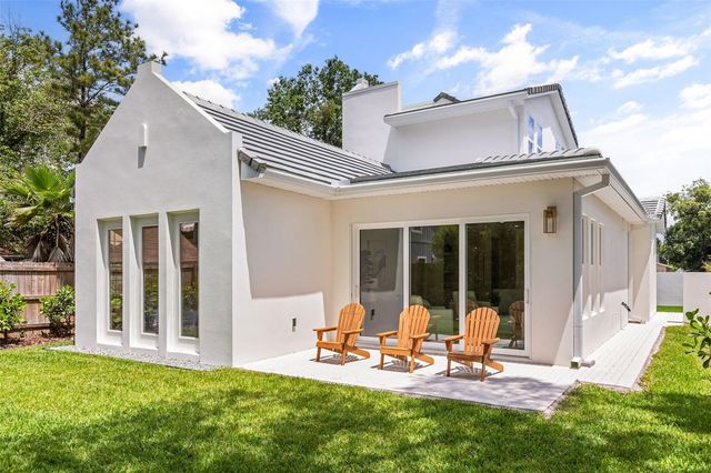 1870 WALKER AVENUE, Winter Park, FL 32789