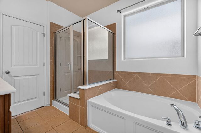 2627 Garlic Creek DR, Buda, TX 78610