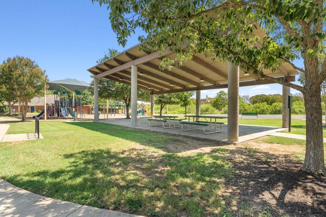 2627 Garlic Creek DR, Buda, TX 78610