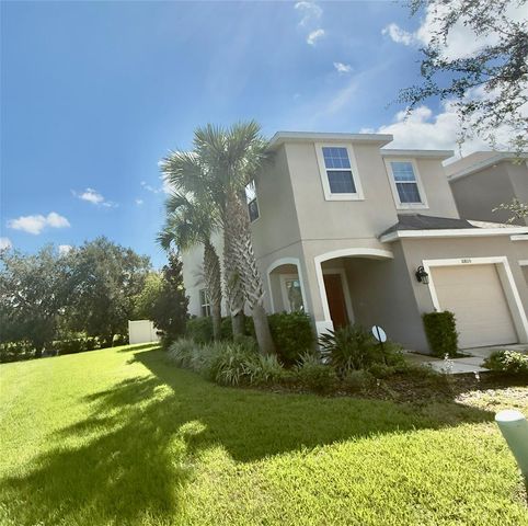 10805 WYNE TREE COURT, Orlando, FL 32824