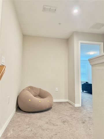10805 WYNE TREE COURT, Orlando, FL 32824