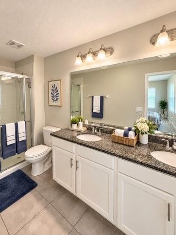 10805 WYNE TREE COURT, Orlando, FL 32824