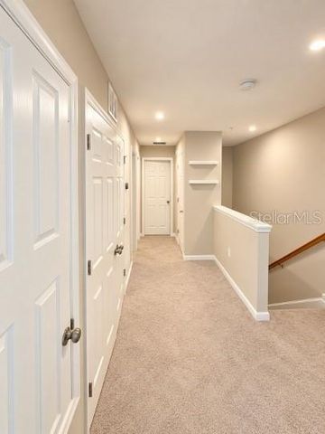 10805 WYNE TREE COURT, Orlando, FL 32824