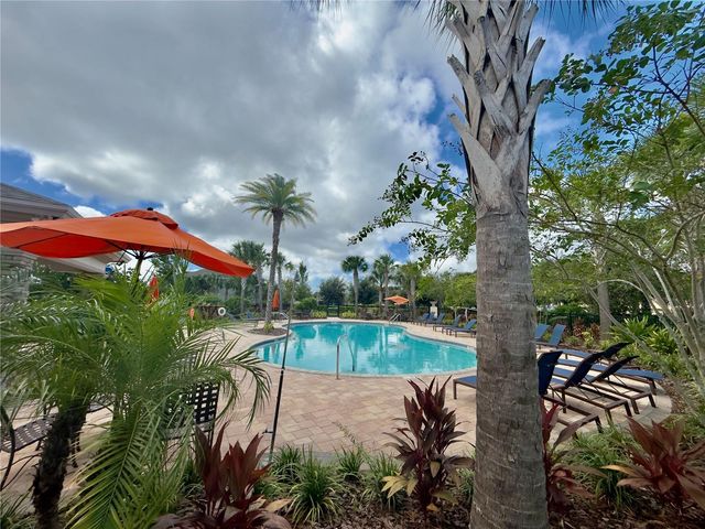 10805 WYNE TREE COURT, Orlando, FL 32824
