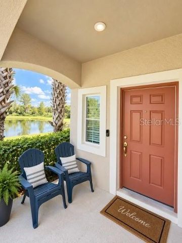 10805 WYNE TREE COURT, Orlando, FL 32824