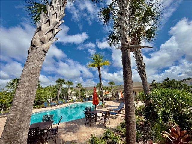 10805 WYNE TREE COURT, Orlando, FL 32824