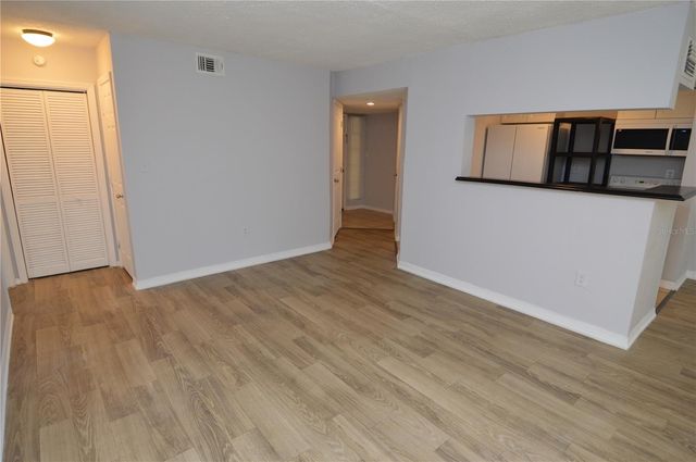 8649 FANCY FINCH DRIVE 103, Tampa, FL 33614