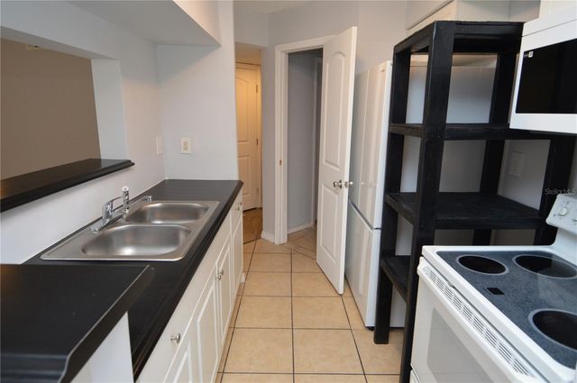 8649 FANCY FINCH DRIVE 103, Tampa, FL 33614