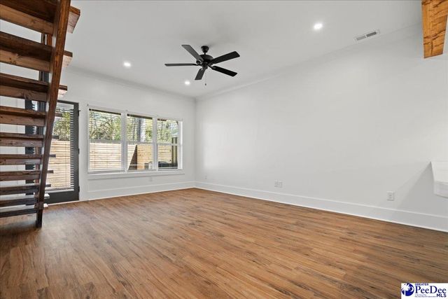 1308 Twleve oaks ln, Florence, SC 29501