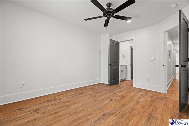1308 Twleve oaks ln, Florence, SC 29501