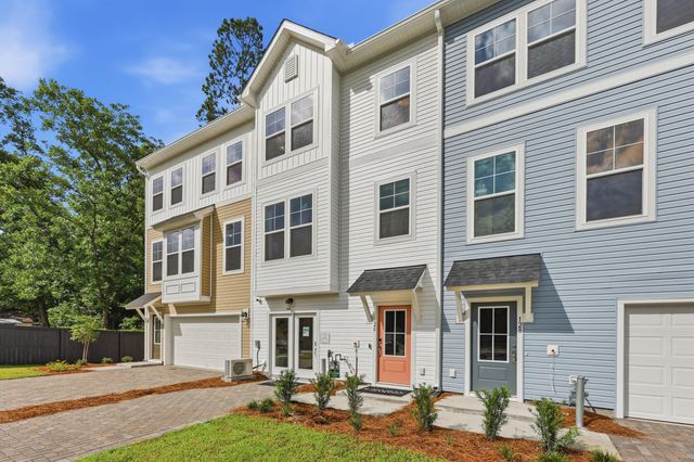148 Fernbank Road, Johns Island, SC 29455
