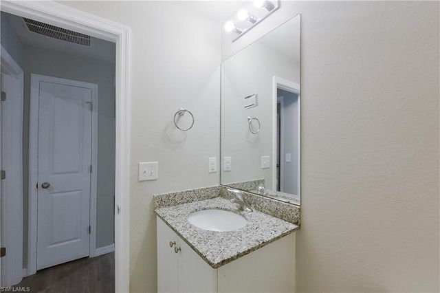 18310 Gibraltar LN, Lehigh Acres, FL 33936
